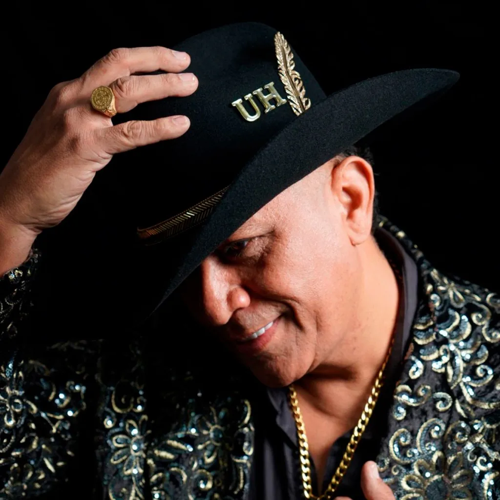 Uriel Henao