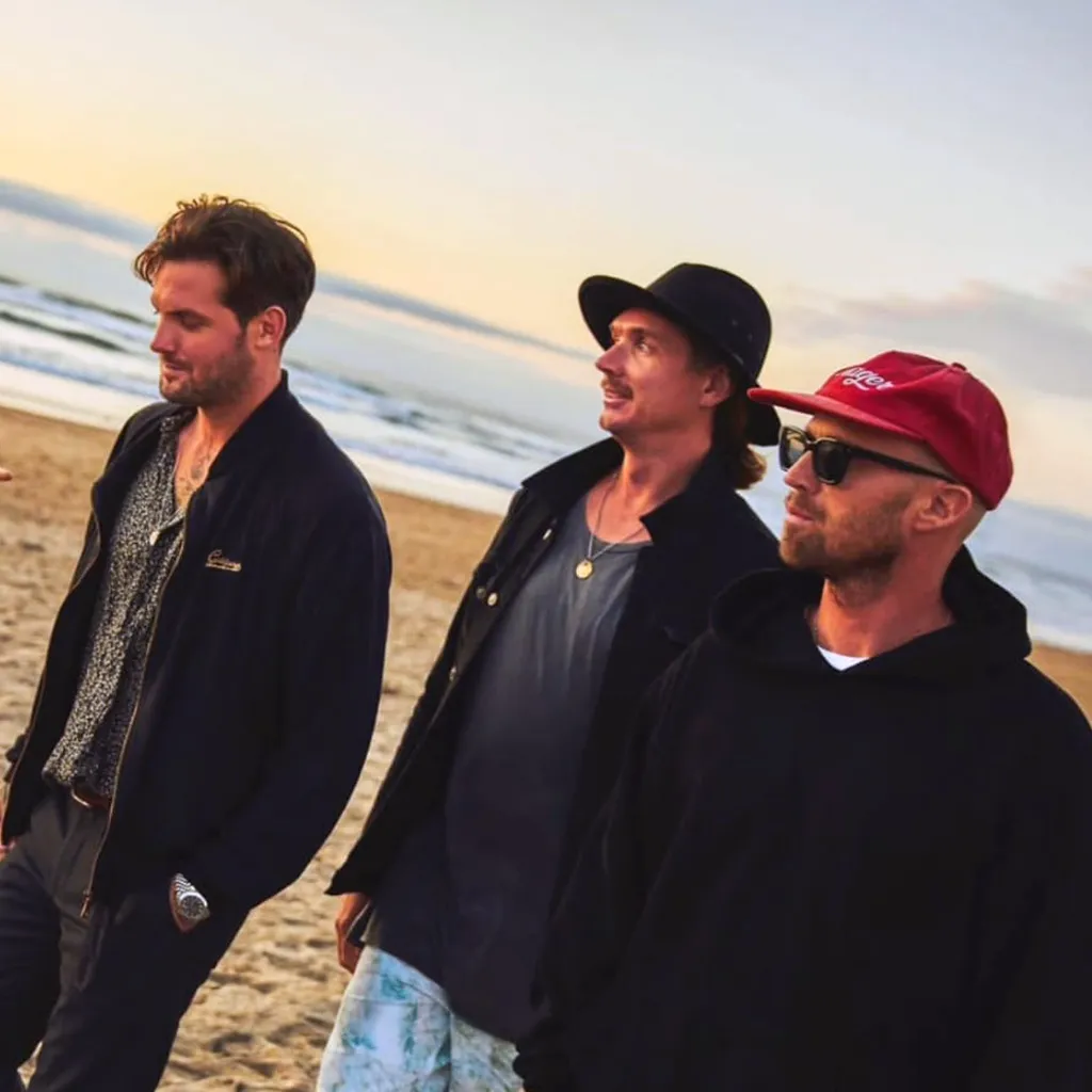 Sunset Sons