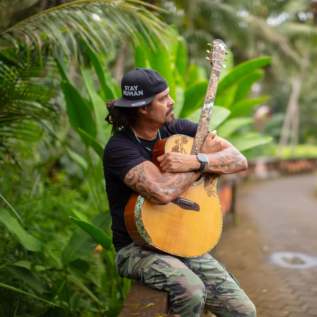 Michael Franti & Spearhead