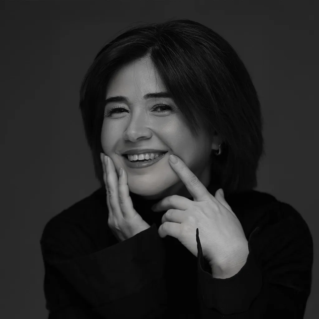 Elnarə Xəlilova