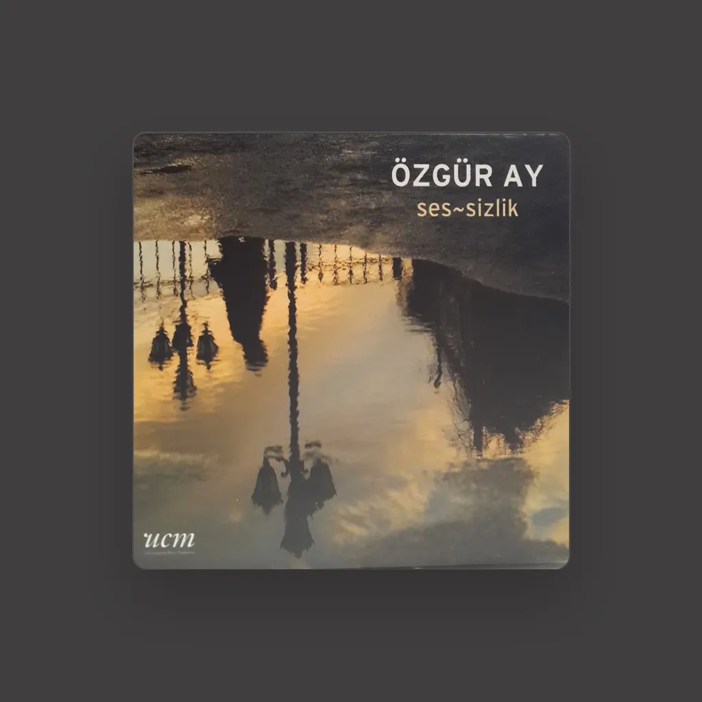 Özgür Ay