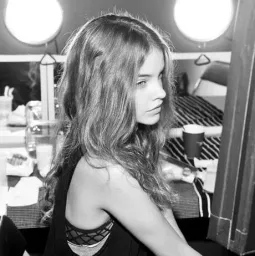 • Barbara Palvin •